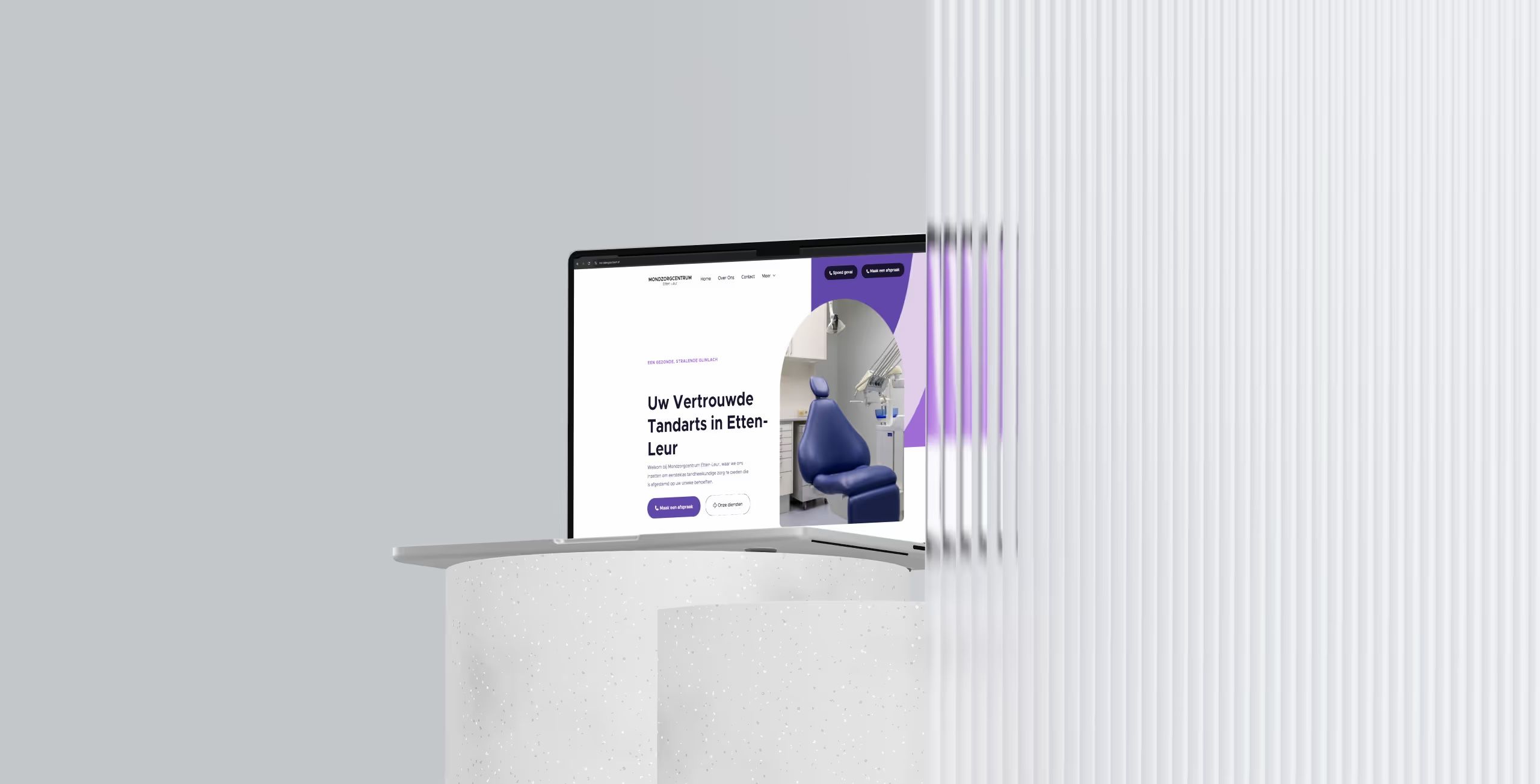 The Mondzorgcentrum Etten-Leur website on a laptop: the heading ‘Your trusted dentist in Etten-Leur’ next to a photo of a treatment chair.